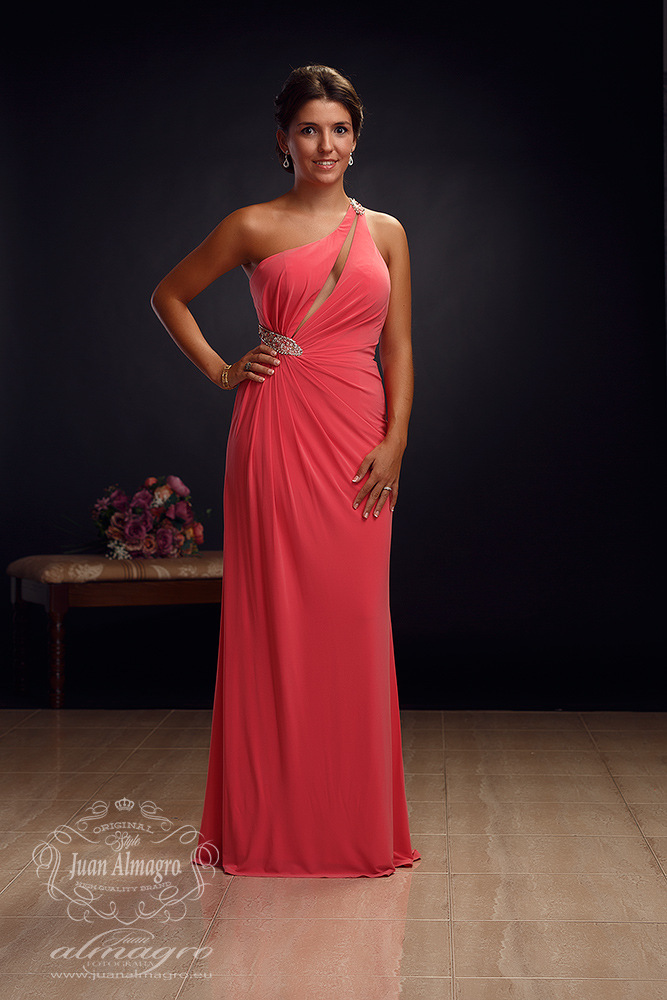 Leticia Nieto, Sesión de fotos de estudio con vestido fiesta - Boudoir con Amor